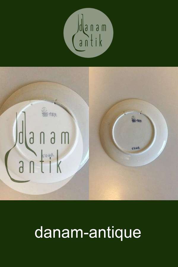 Royal Copenhagen Juleplatte fra 1920 med Tysk indskription "Weihnachten"