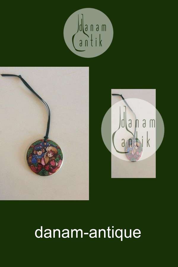 Royal Copenhagen Kære Familie Ornament "Skøjteløb" fra 1993