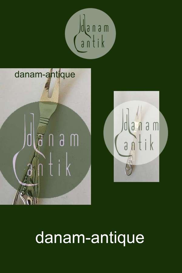 Georg Jensen Sølv Ornamental Pålægsgaffel No 70