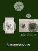 Royal Copenhagen Porzellanknopf mit handgemaltem Motiv eines Musikers