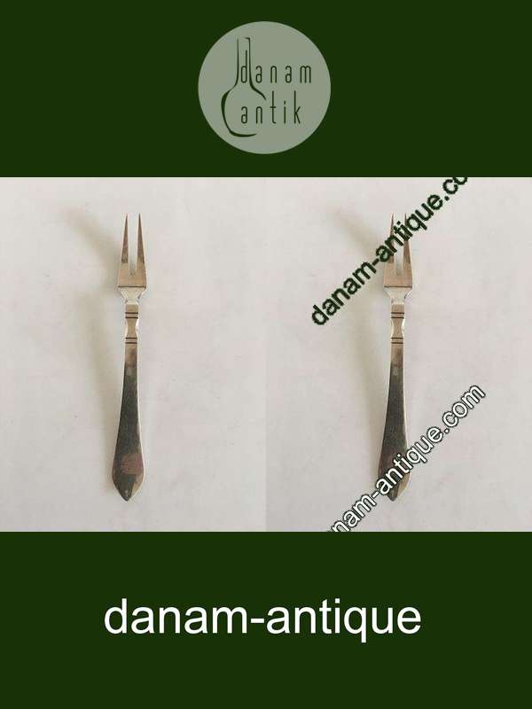 Georg Jensen Antik Sterling Sølv Pålægsgaffel No 144