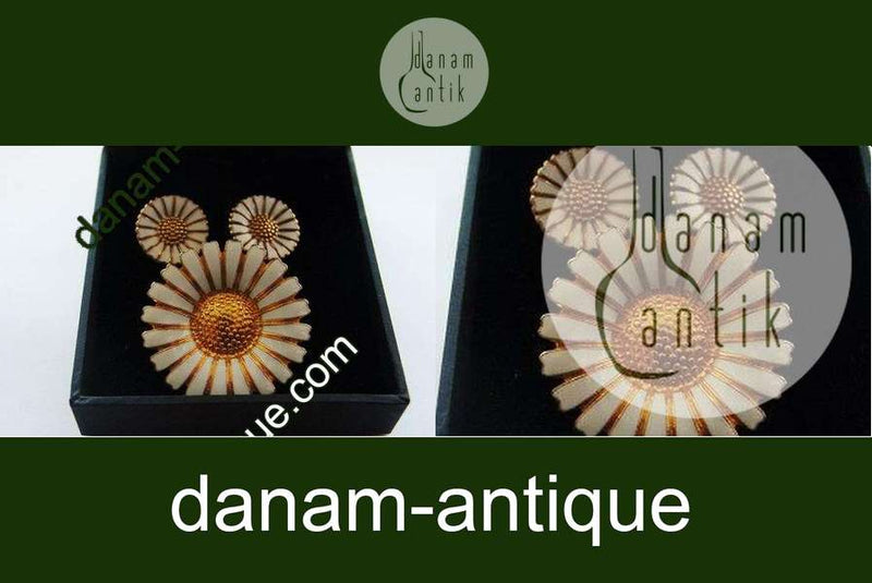 玛格丽特/玛格丽特纯银/珐琅质胸针和耳夹