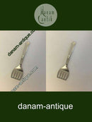 Cohr Herring Server with silver handle