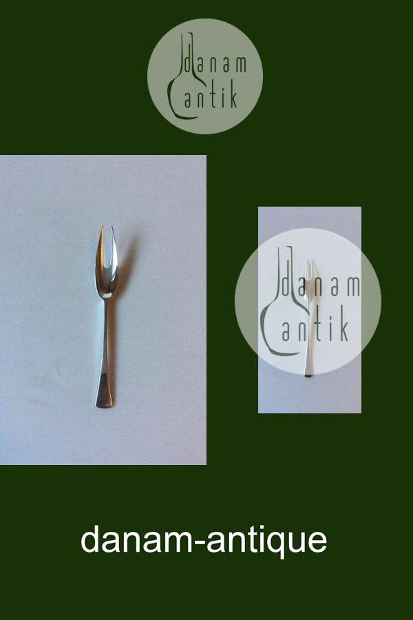 Jens Harald Quistgaard Tjørn Sterling Sølv Kødgaffel