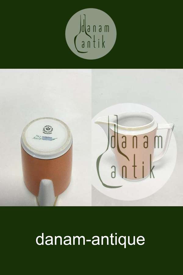 Royal Copenhagen Jægersborg Kande No 9809