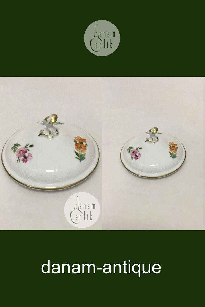 Royal Copenhagen Let Saksisk Blomst Låg til sukkerskål No 1678