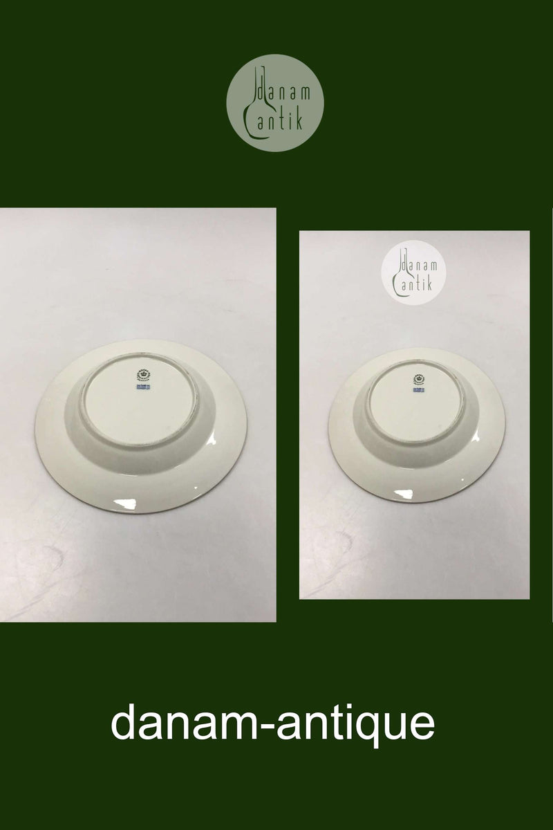 Royal Copenhagen Smooth Cream-colored Pattern Deep Plate No 9587