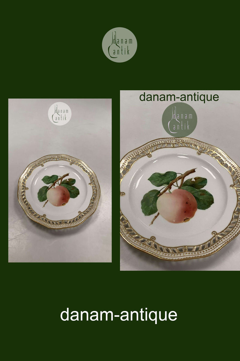 Royal Copenhagen Flora Danica Frugttallerken No 429/3584