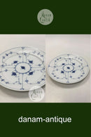 Royal Copenhagen Blauer geriffelter großer Speiseteller Nr. 627