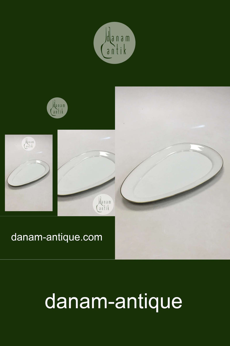 Bing & Grøndahl Hvidt glat stel med guldkant Trekantet fad No 16