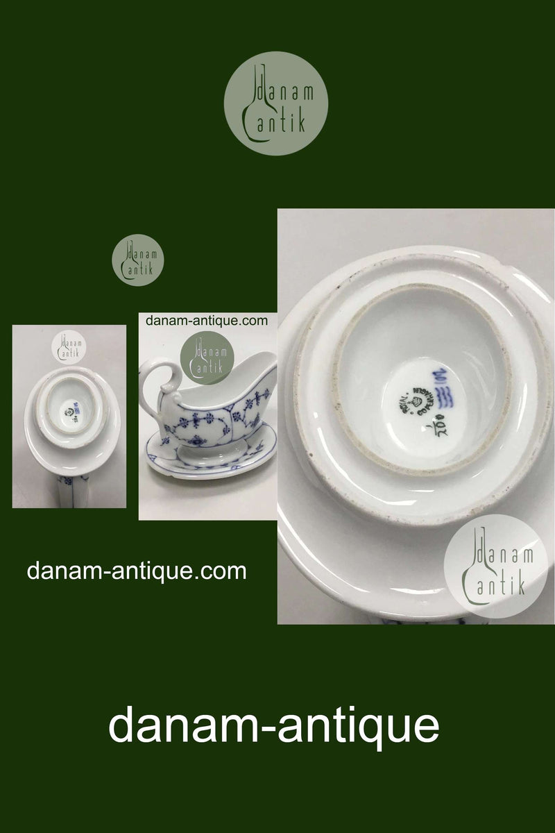 Royal Copenhagen Musselmalet Riflet Saucekande med Underskål No 200