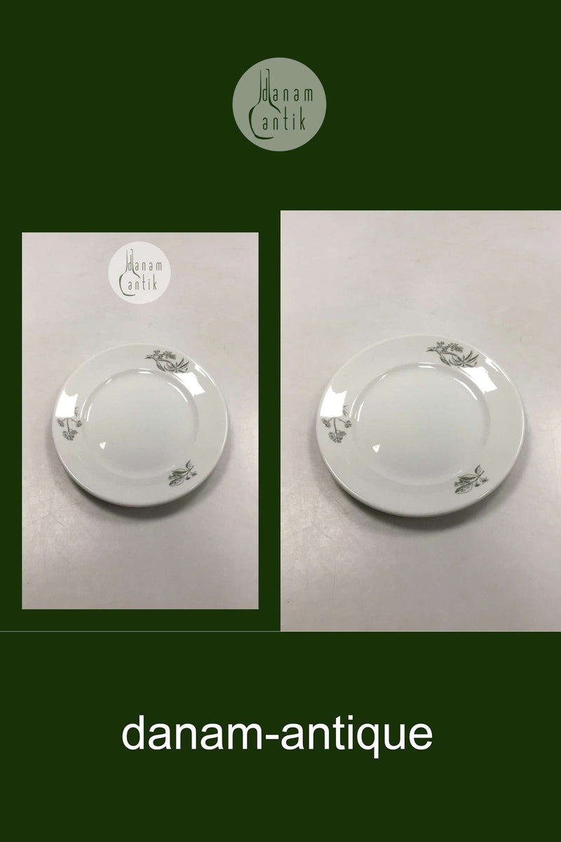 Royal Copenhagen Hotelporcelæn dekoreret med vilde planter Sidetallerken No 6005