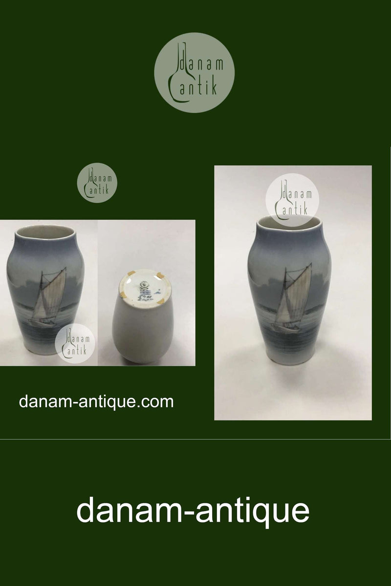 Royal Copenhagen Art Nouveau Vase No 2901/2037