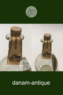 Holmegaard Apotekerflasken, krukke med tekst TR KYOSCYAM fra 1984