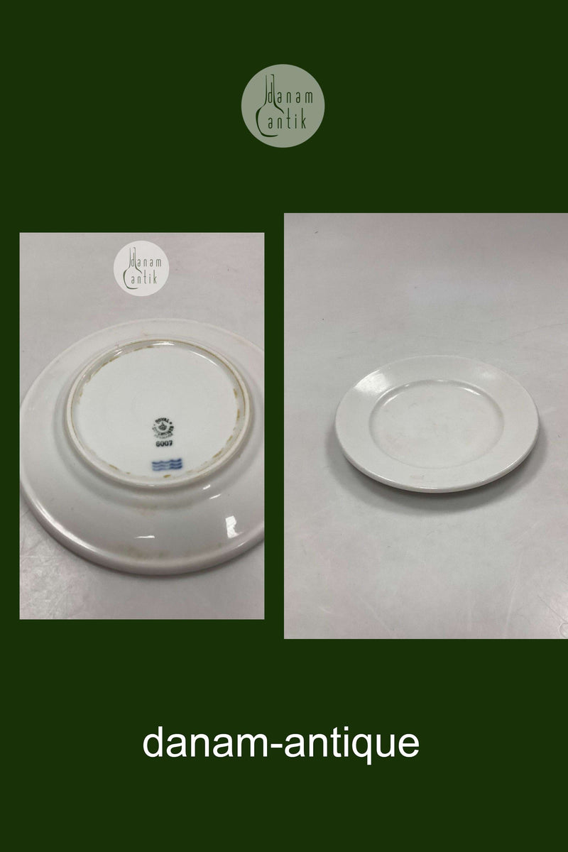 Royal Copenhagen Hvid institution Tallerken No. 6007
