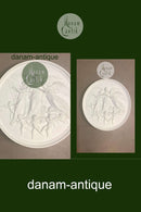 Thorvaldsen: Royal Copenhagen Biscuit Platte" Christmas Joy in Heaven" No 111