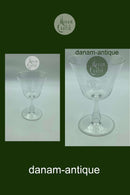 ベル型ボウルと中空ステムにモノグラムのワイングラス c1930-1950年