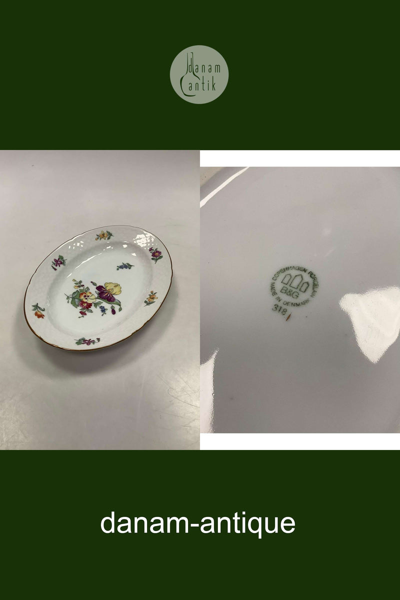 Bing and Grondahl Saxon Flower, White Serving Dish No 318