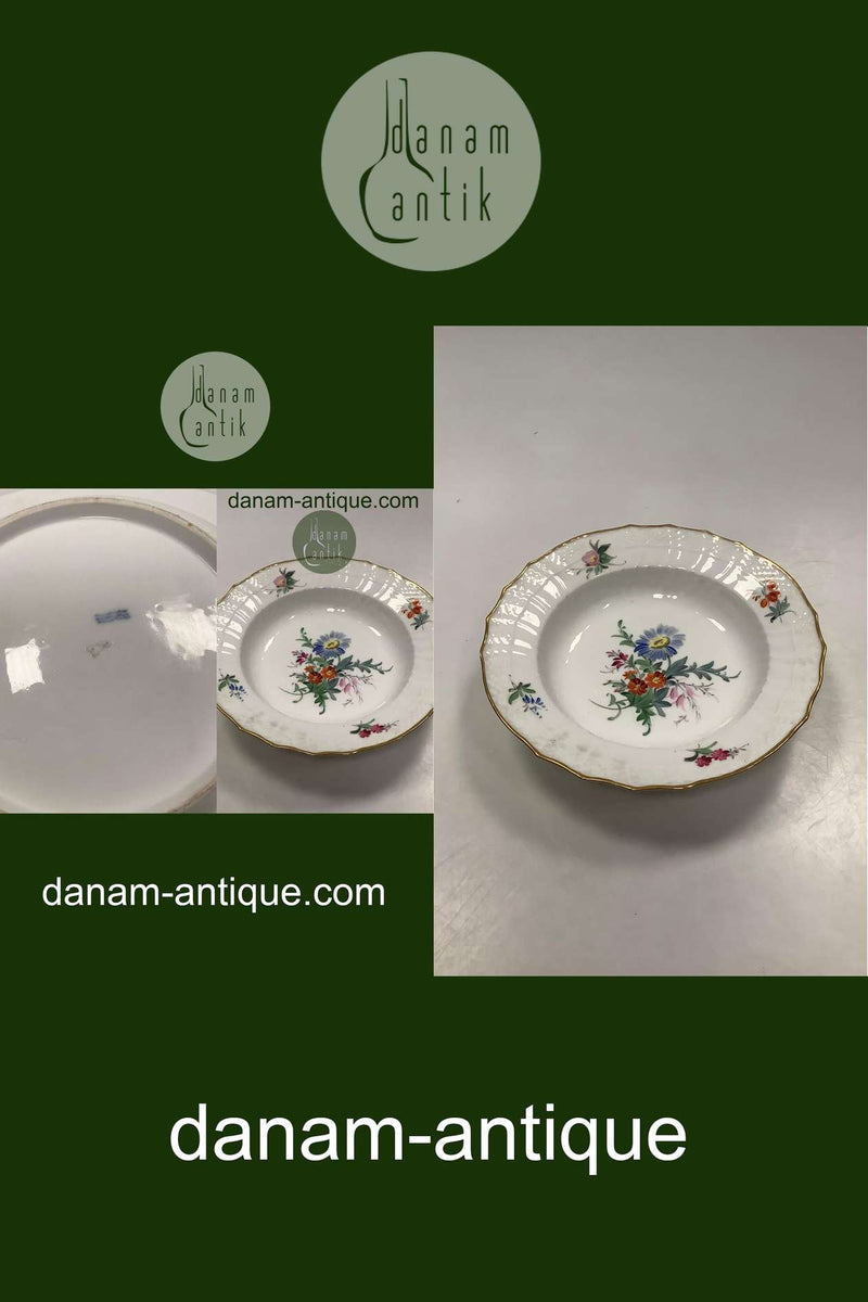 Antique Royal Copenhagen Light Saxon Dinner Plate