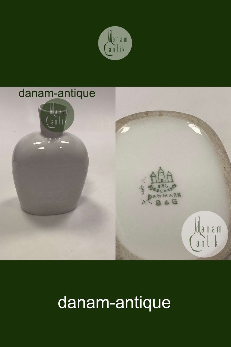 Bing og Grøndahl Blanc de Chine Vase / flaske