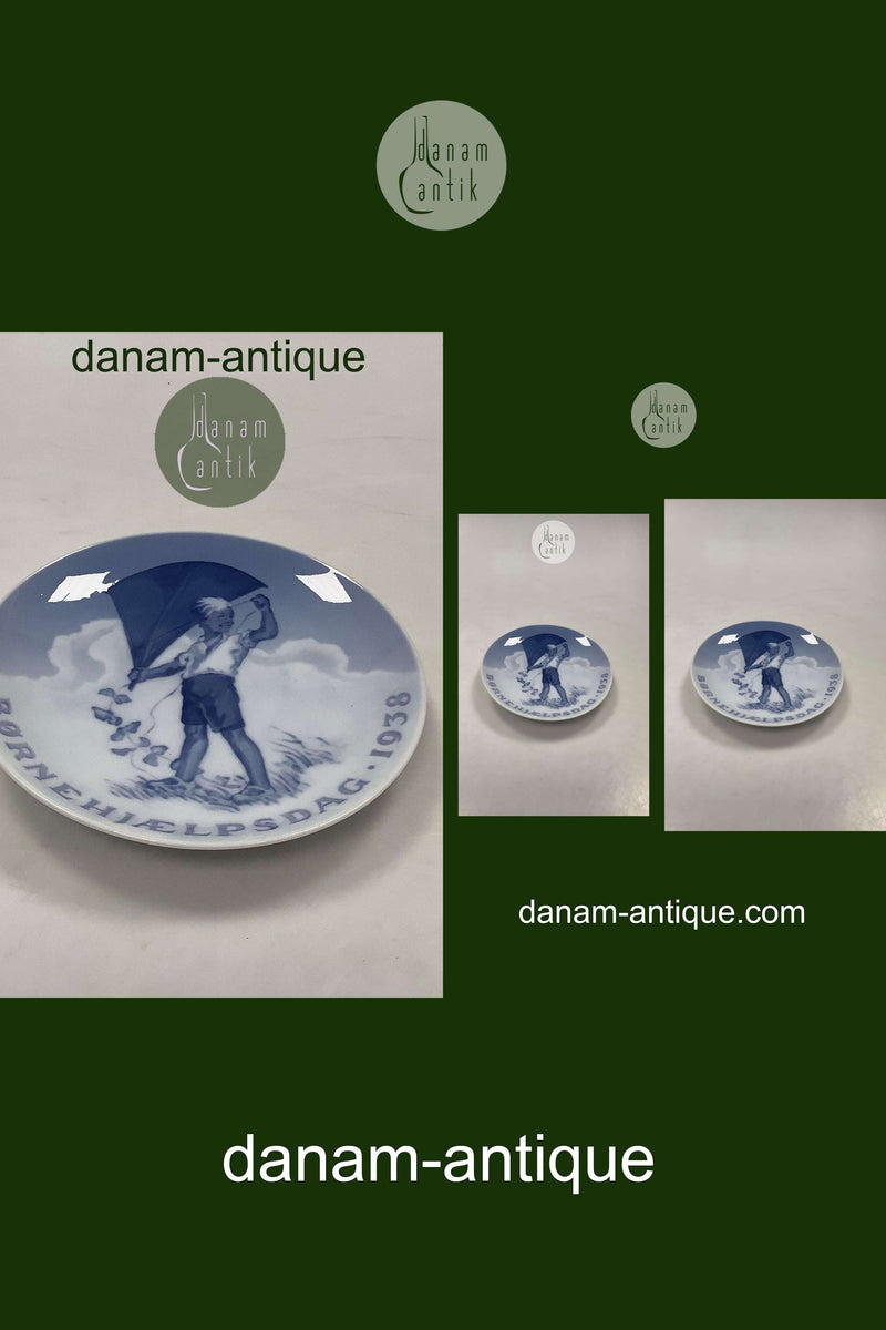 Royal Copenhagen Børnehjælpsdags Platte fra 1938