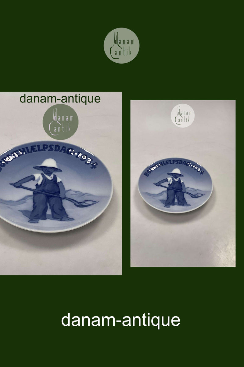 Royal Copenhagen Børnehjælpsdags Platte fra 1934