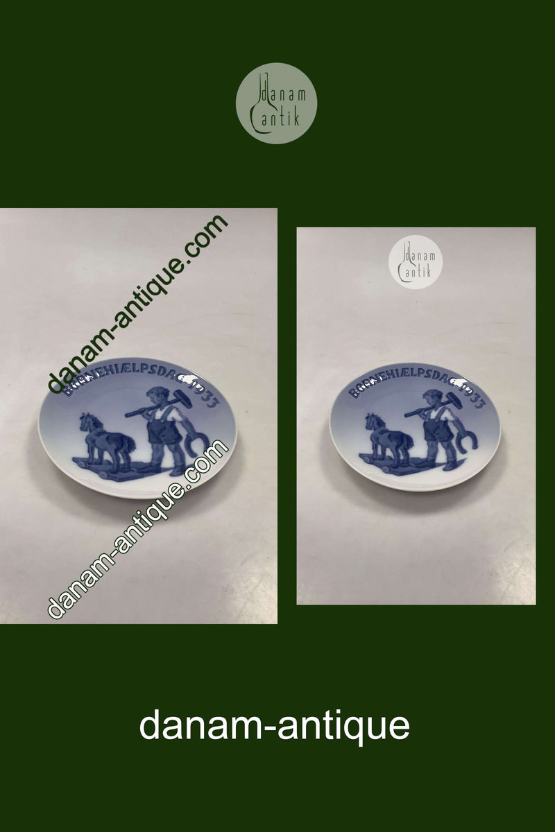Royal Copenhagen Børnehjælpsdags Platte fra 1933