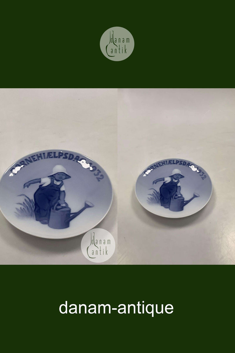 Royal Copenhagen Børnehjælpsdags Platte fra 1932