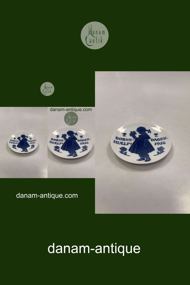 Royal Copenhagen Børnehjælpsdags Platte fra 1916