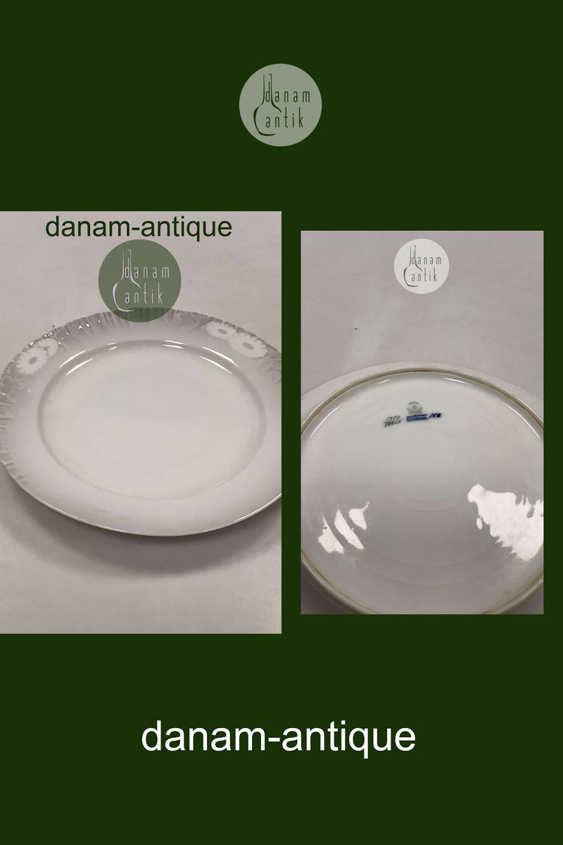 Royal Copenhagen / Kgl. Porcelæn Skærsommernatsdrøm Gammel Frokosttallerken No 1370 / 10020