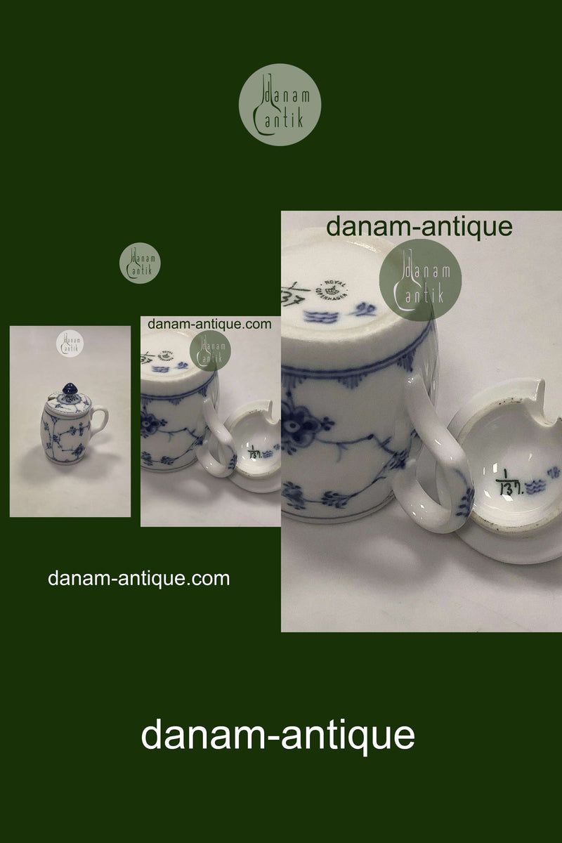 Royal Copenhagen Musselmalet Riflet Sennepskrukke med låg No. 137