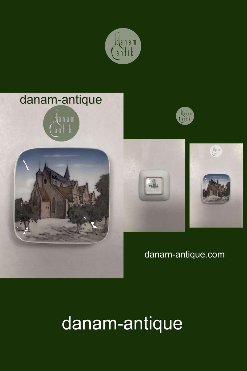 Royal Copenhagen Skål og askebæger No 3535 Domkirken Haderslev