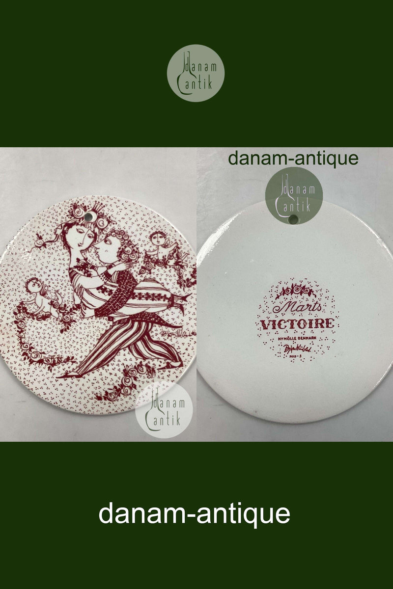 Bjørn Wiinblad: Rød marts platte fra Nymølle - VICTOIRE