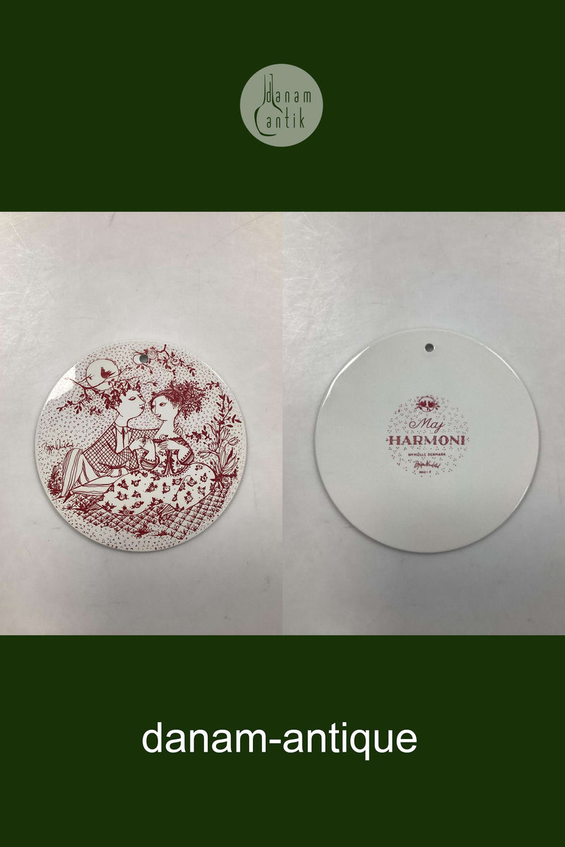 Bjørn Wiinblad: Rød maj platte fra Nymølle - HARMONI