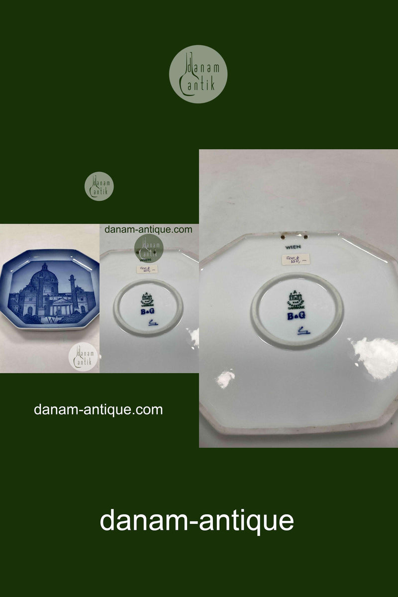 Bing og Grøndahl Alfabet Platte Wien. Designet i 1933-1934 af Ove Larsen