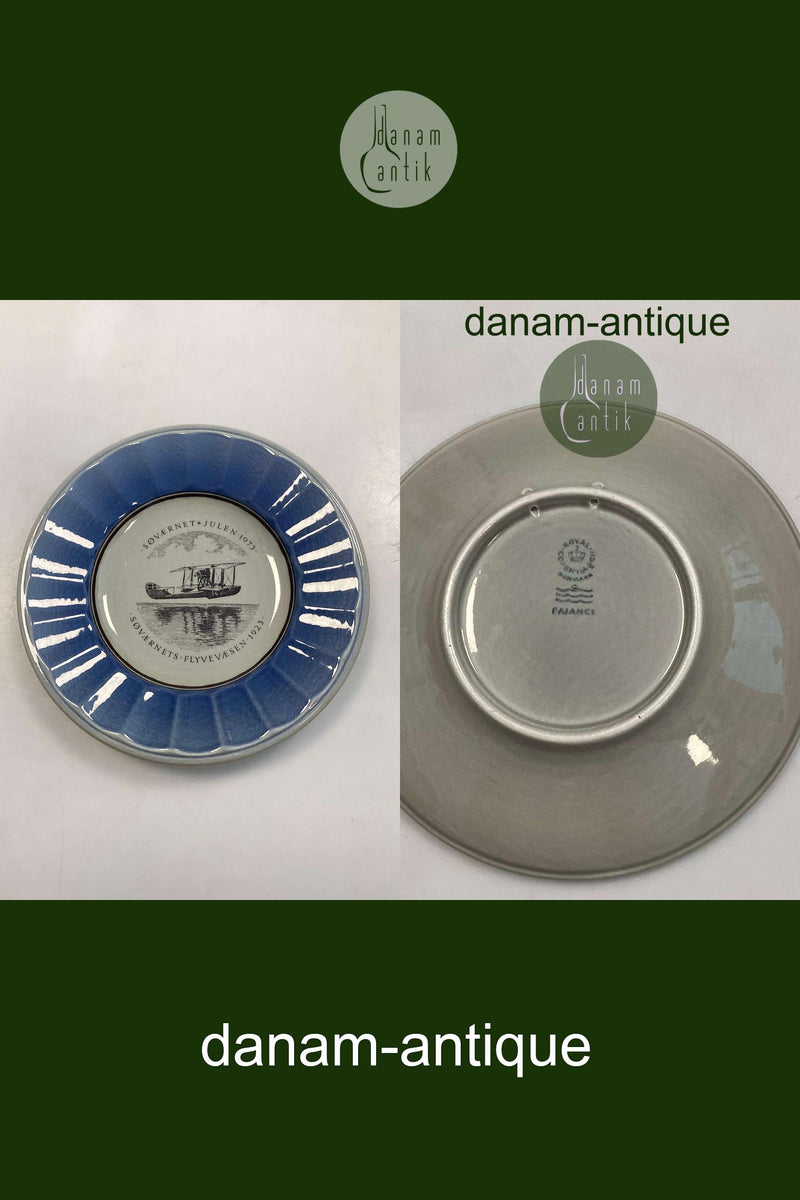 Royal Copenhagen / Aluminia Navy Christmas Plate 1973