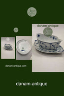 Royal Copenhagen Blue Fluted Plain Gravy Boat No 563 / 204