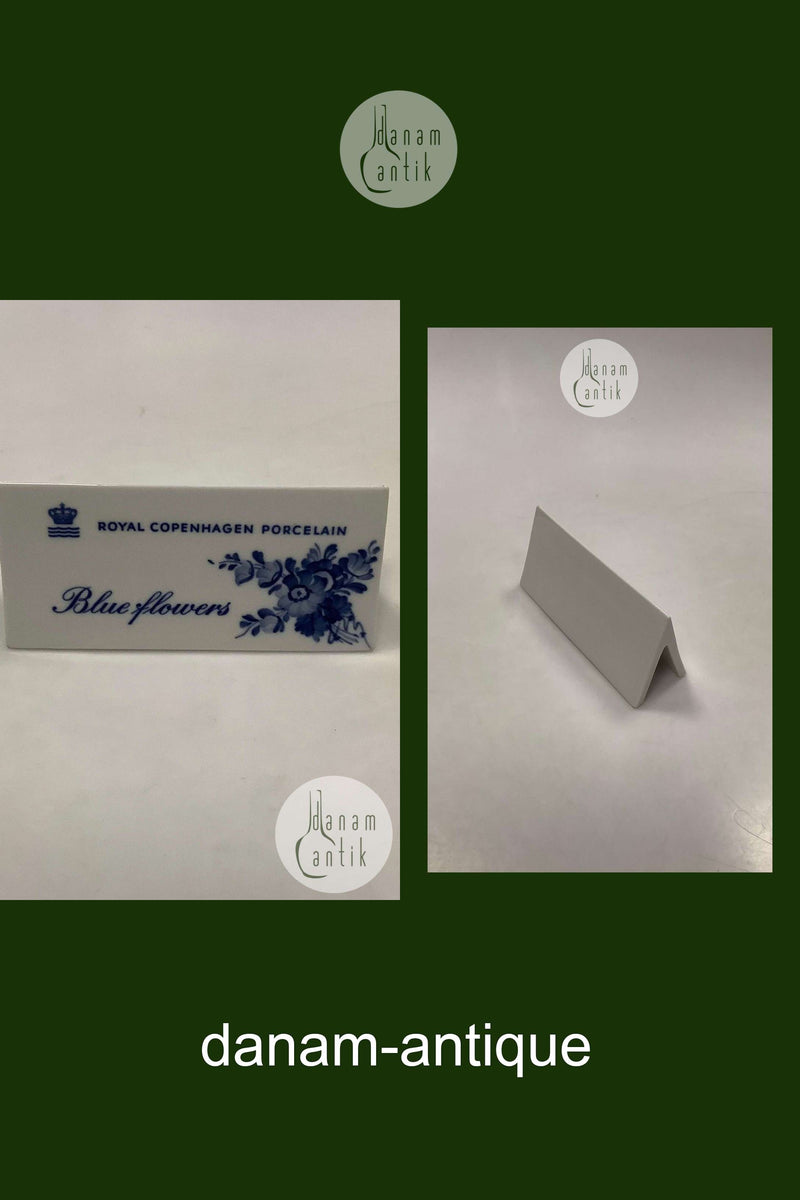 Royal Copenhagen Blå Blomst Forhandler Skilt på Engelsk
