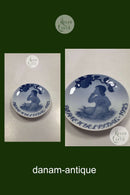 Royal Copenhagen Børnehjælpsdags Platte fra 1925