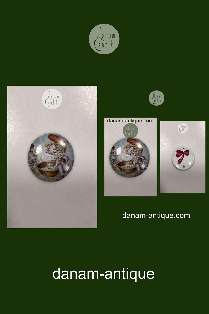 Royal Copenhagen Nisse Julestel Ornament No.3