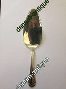 乔治-詹森（Georg Jensen）山谷中的百合花纯银蛋糕铲No 192