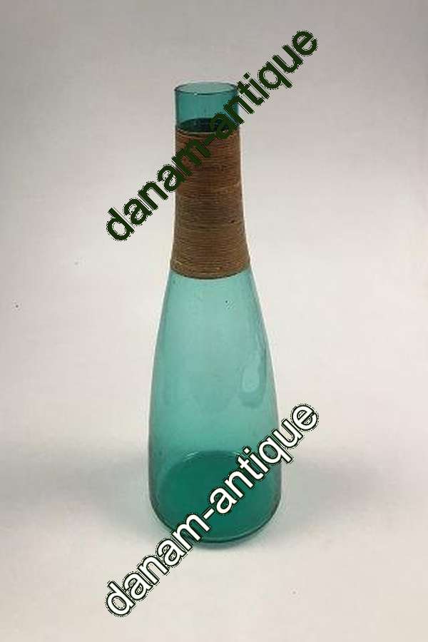 Kastrup Glasværk Opaline form Grøn Karaffel med bambusbevikling
