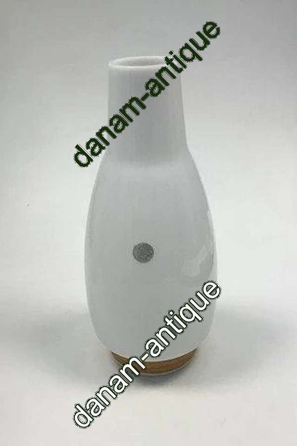 Kastrup Glasværk Opaline Vase med bambusbevikling