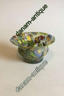 Schale mit buntem Glas