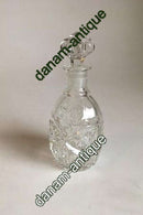 Karaffel af presset glas