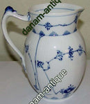 Royal Copenhagen Blaues kanneliertes Milchkännchen Nr. 450