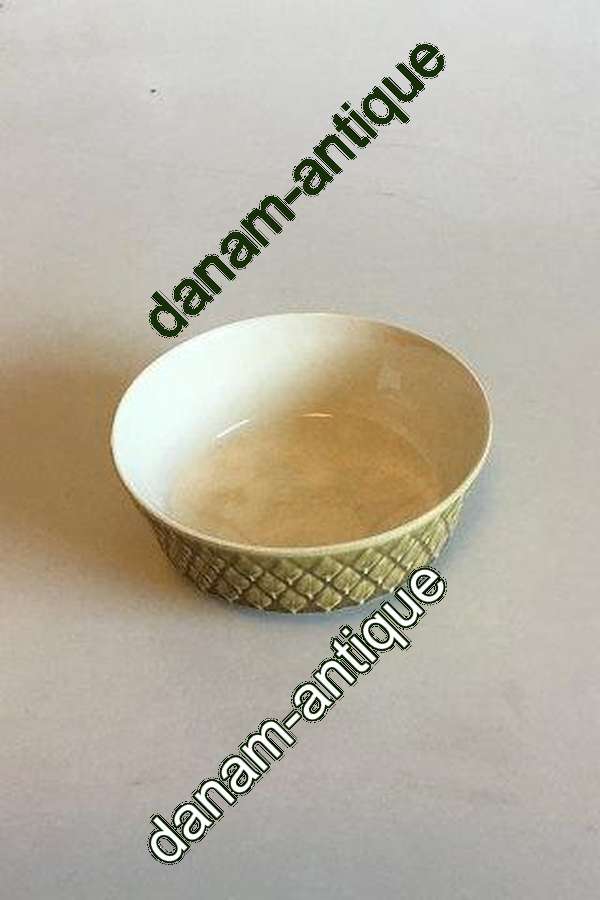 Bing & Grondahl Jens Quistgaard レリーフシリーズよりスモールボウル