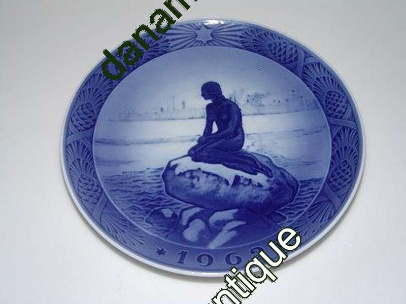 Royal Copenhagen Juleplatte 1962