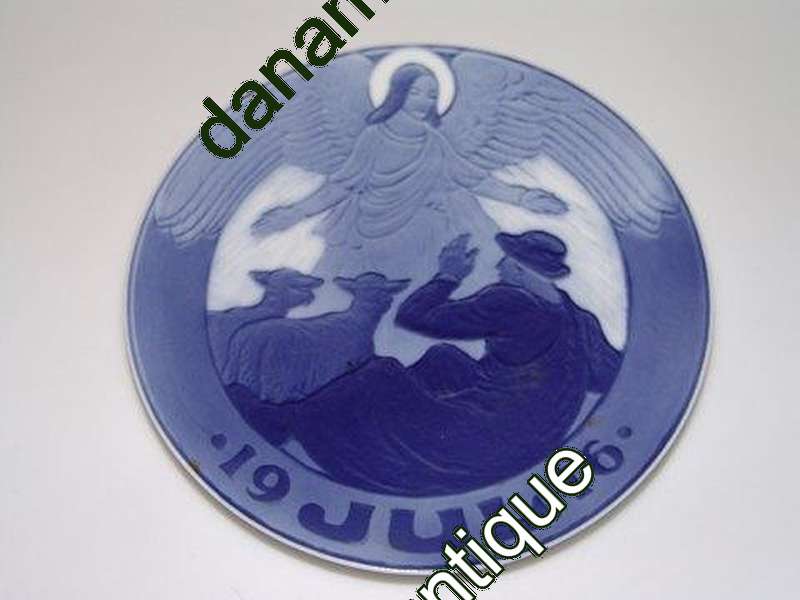 Royal Copenhagen Kgl Juleplatte 1916