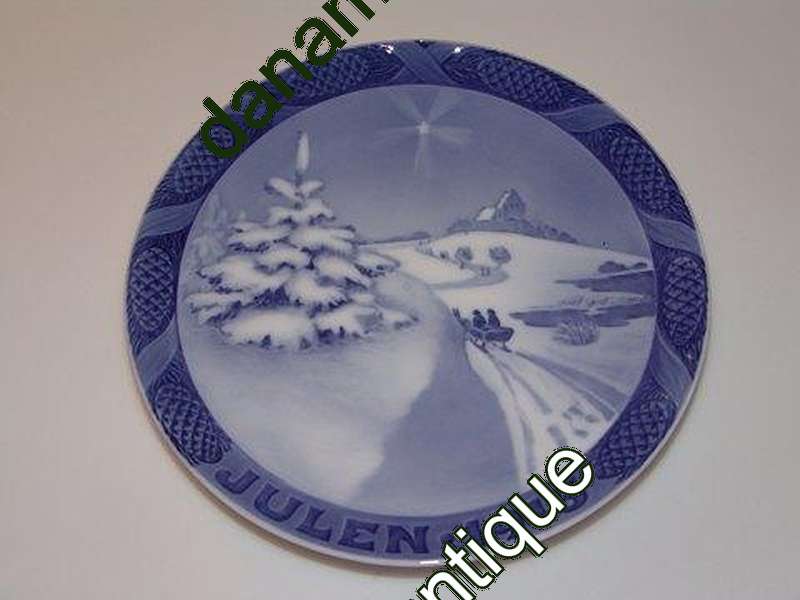 Royal Copenhagen Kgl Juleplatte 1915